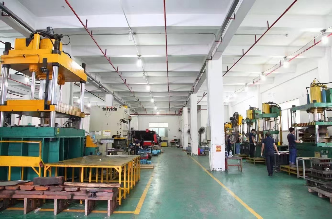 91好色先生TV精密-深拉（lā）伸模具為什麽要做（zuò）向上（shàng）拉伸